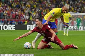 均展现出了 均展现出了